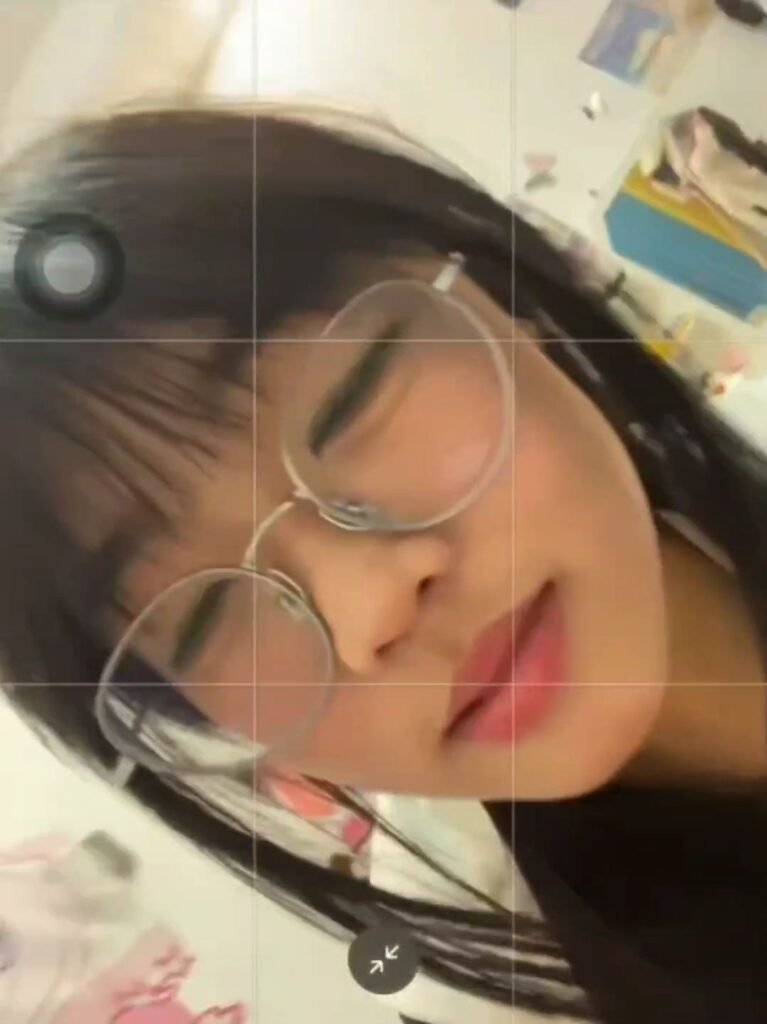 chn26082203